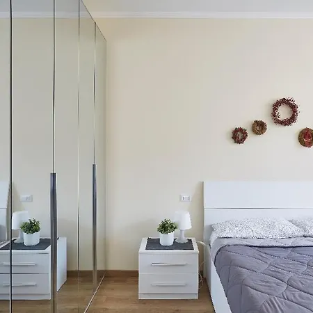 Beautiful Bohemian In The Center With Air Conditioning And Free Private Parking Appartement Côme