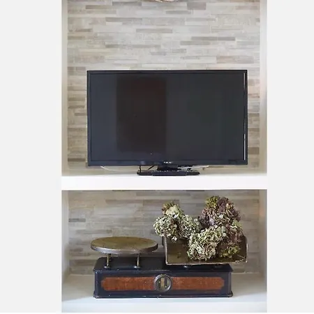 Beautiful Bohemian In Center Conditioned Air * Como